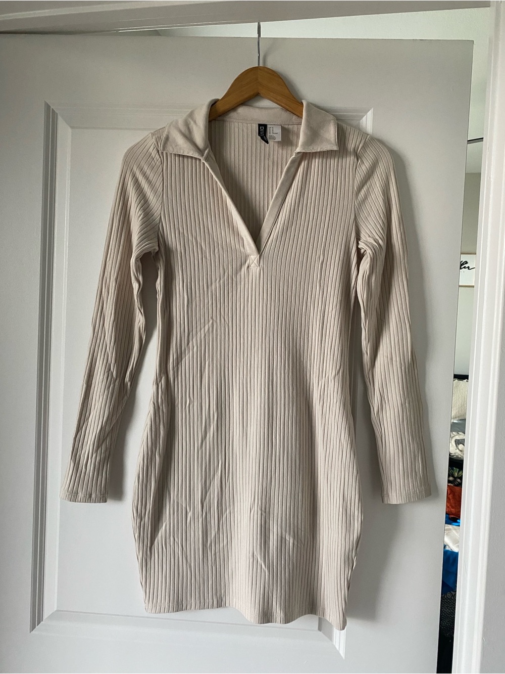 H&M Ribbed Long-Sleeve Polo Dress in Cream